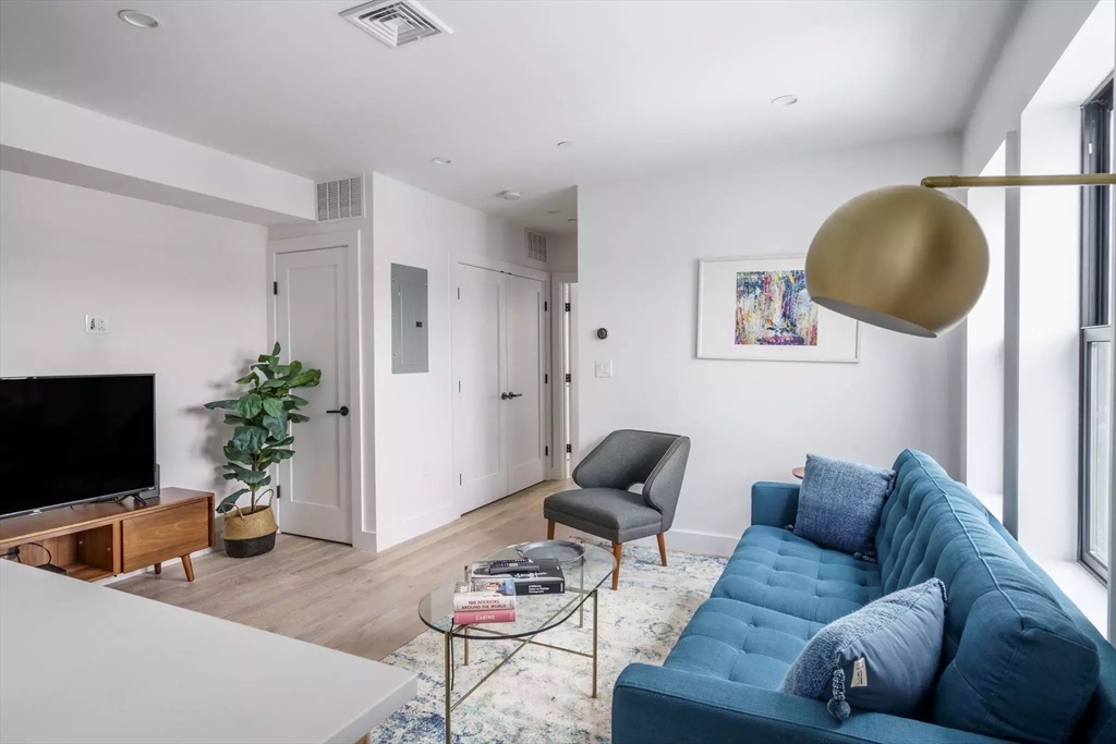 2 bed, 2 bath apartment for rent at 631 Saratoga St Unit 3, East Boston — photo 2 of 16