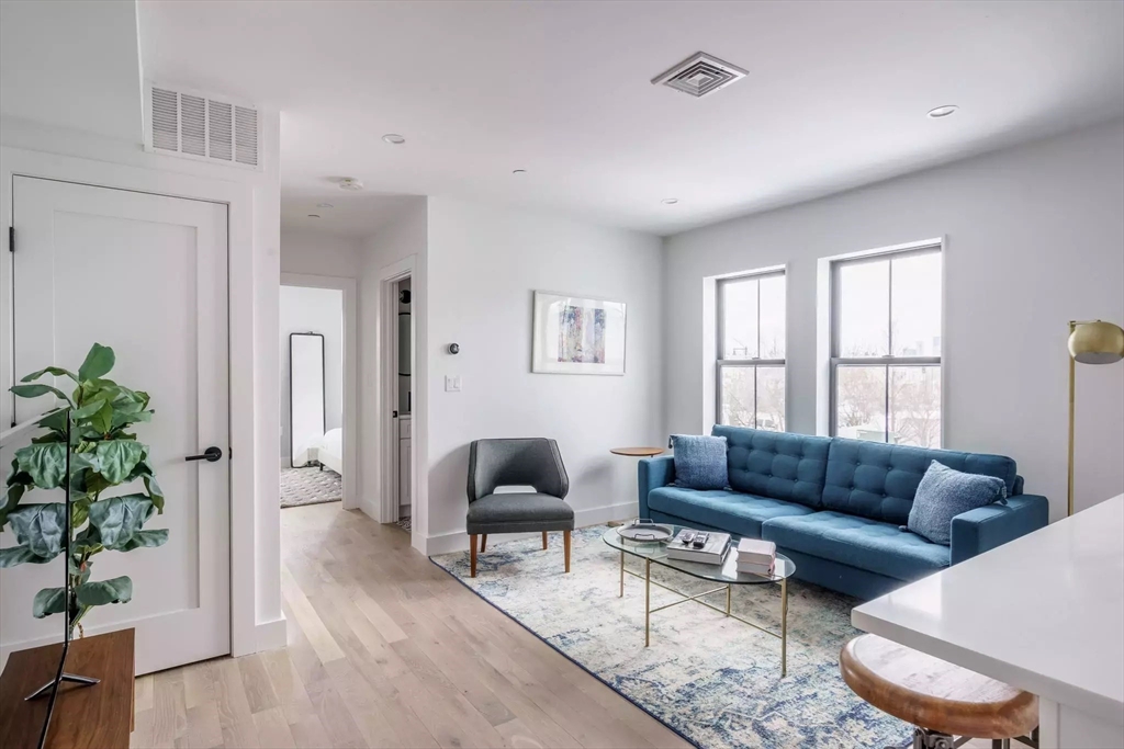2 bed, 2 bath apartment for rent at 631 Saratoga St Unit 3, East Boston — photo 3 of 16