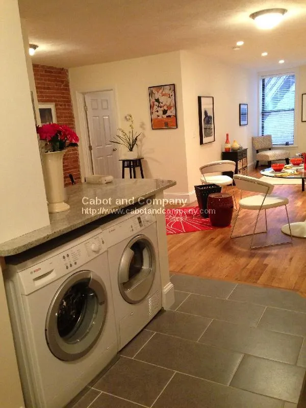 1 bed, 1 bath apartment for rent at 631 Tremont St Unit 2, South End — photo 6 of 8