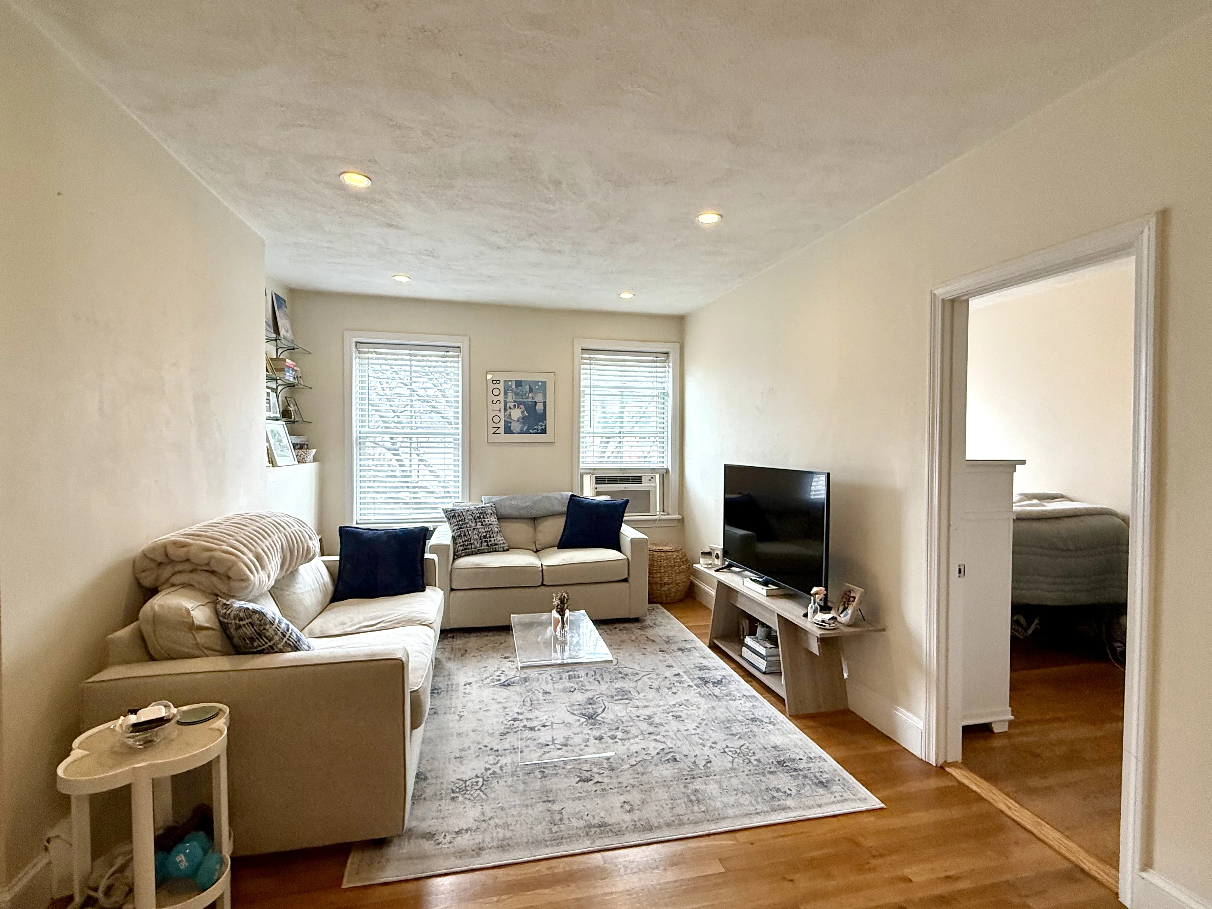 1 bed, 1 bath apartment for rent at 631 Tremont St Unit 3, South End — photo 3 of 13