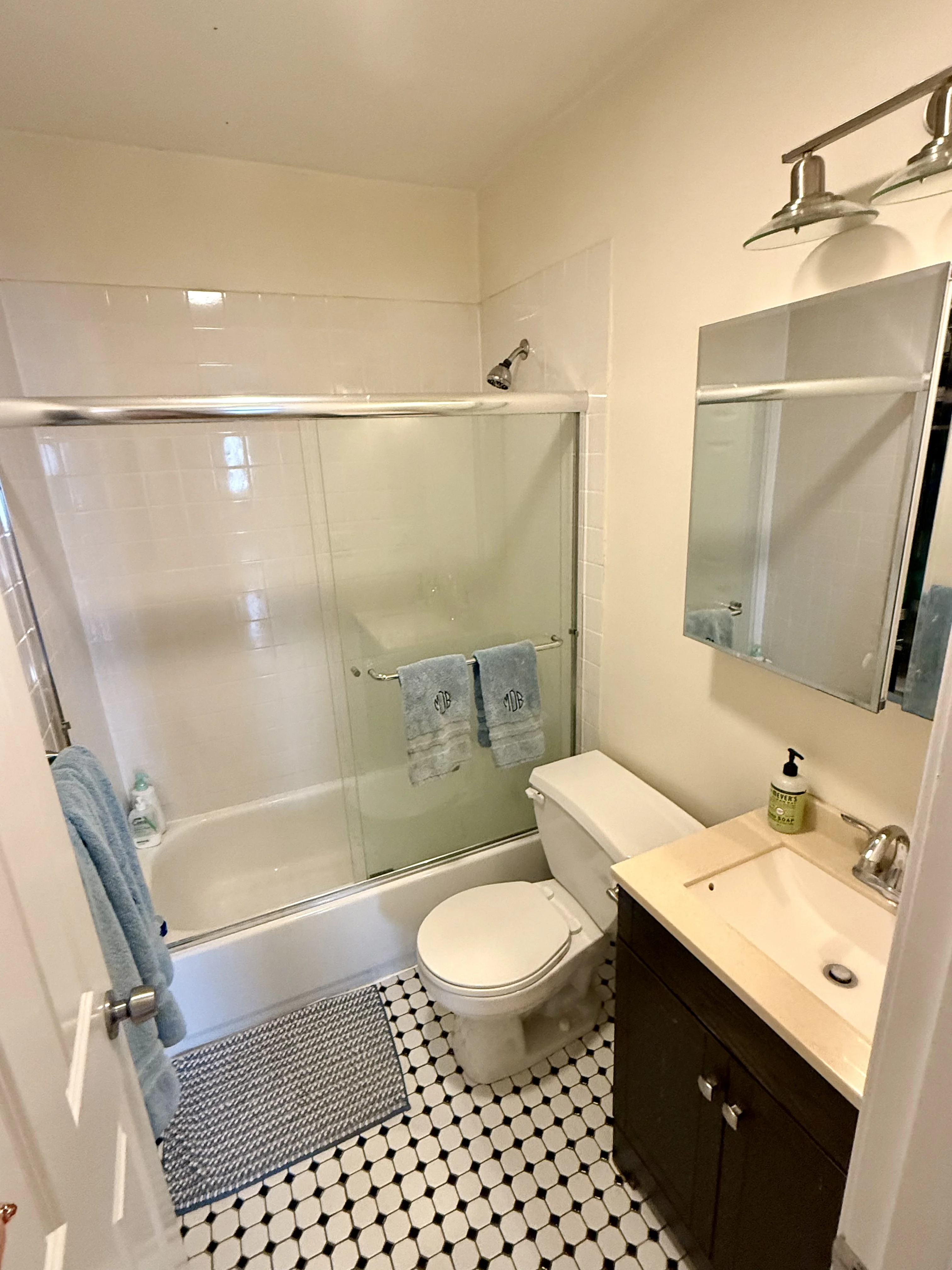 1 bed, 1 bath apartment for rent at 631 Tremont St Unit 3, South End — photo 13 of 13