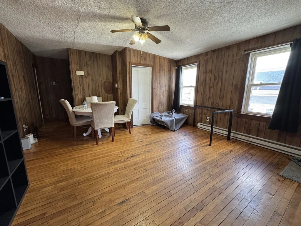 4 bed, 1 bath apartment for rent at 631 Walnut St Unit 3, Fall River — photo 3 of 17