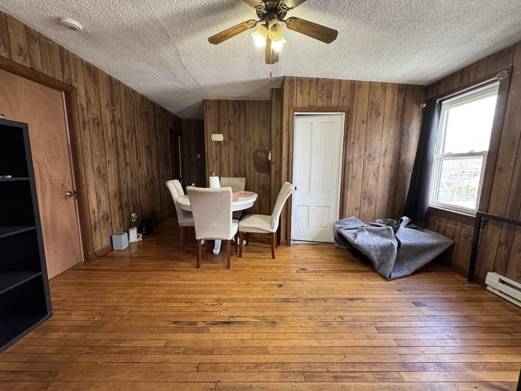 4 bed, 1 bath apartment for rent at 631 Walnut St Unit 3, Fall River — photo 2 of 17