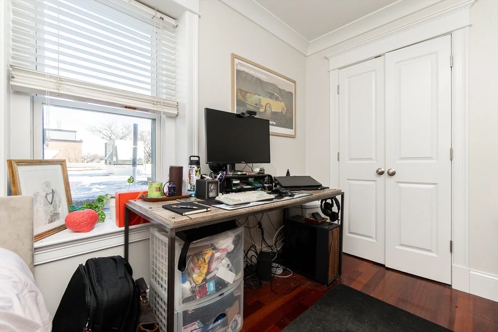 2 bed, 1 bath apartment for rent at 632 E Broadway Unit 4, South Boston — photo 14 of 20