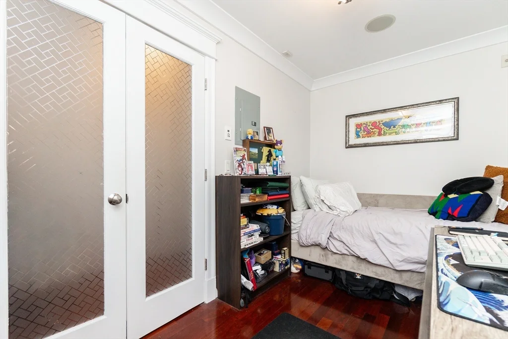 2 bed, 1 bath apartment for rent at 632 E Broadway Unit 4, South Boston — photo 16 of 20