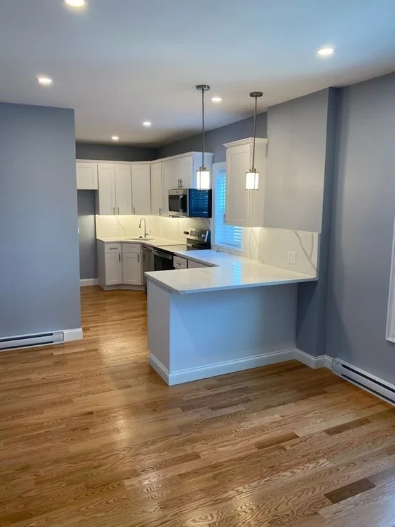 2 bed, 2 bath apartment for rent at 632 E Broadway Unit 5, South Boston — photo 1 of 13
