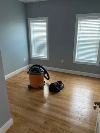 2 bed, 2 bath apartment for rent at 632 E Broadway Unit 5, South Boston — photo 4 of 13