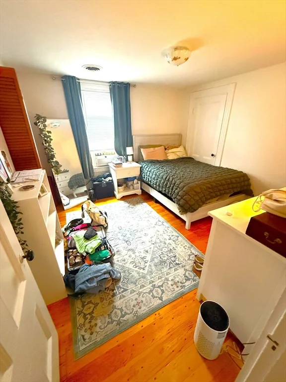 3 bed, 1 bath apartment for rent at 632 East 7th Unit 2, South Boston — photo 8 of 8