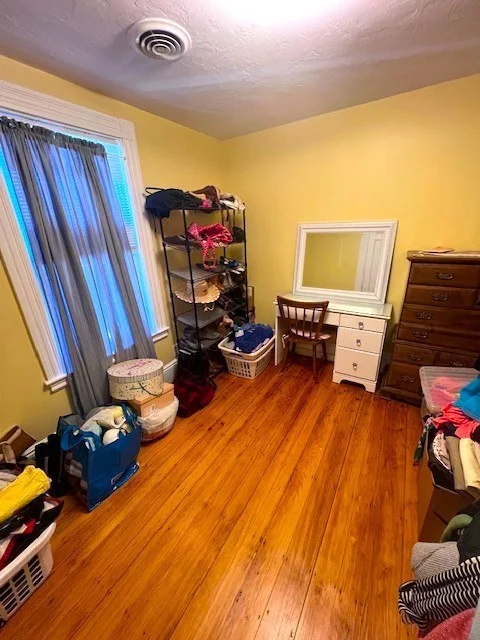 2 bed, 1 bath apartment for rent at 632 East 7th Unit 2, South Boston — photo 2 of 8