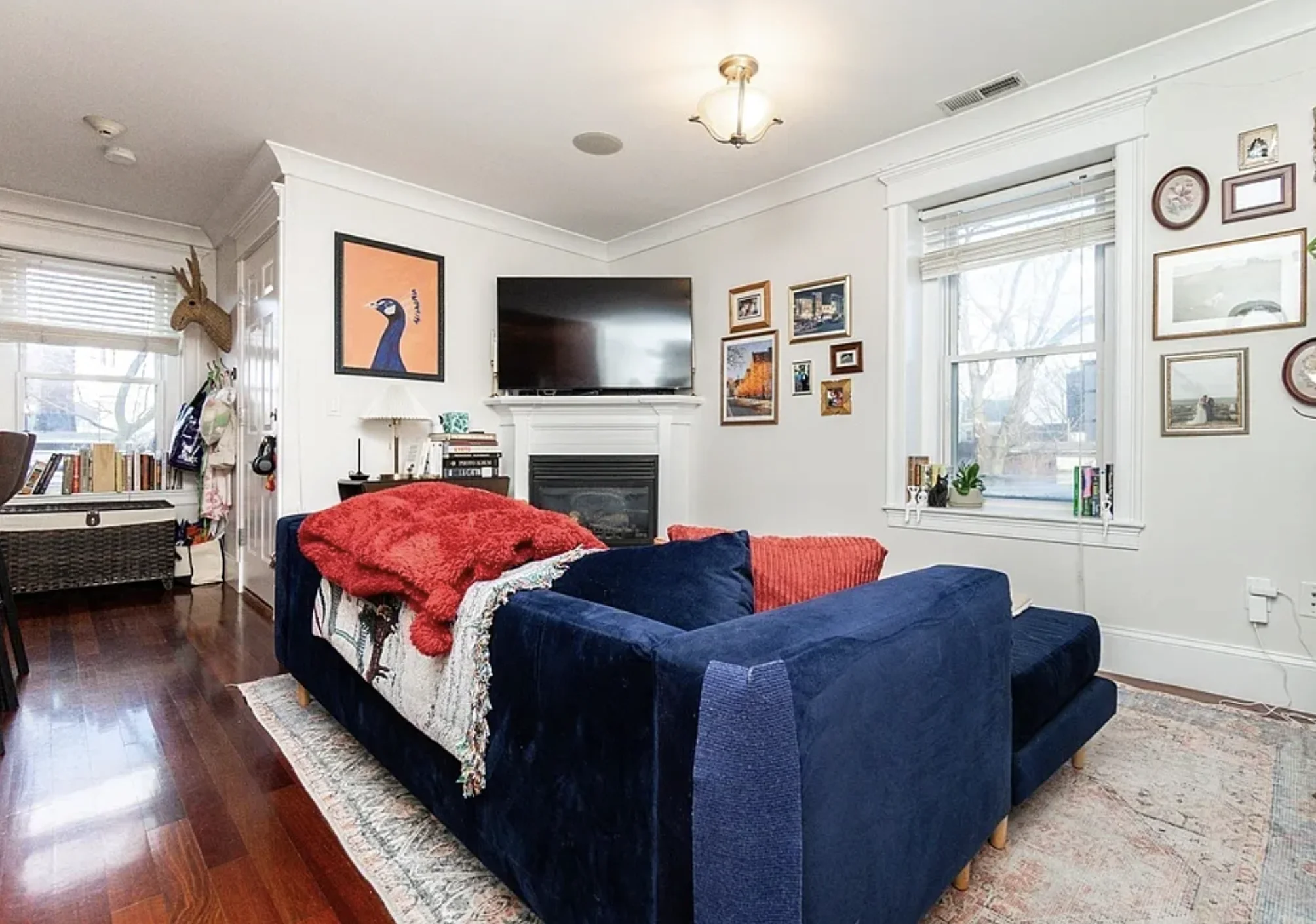 2 bed, 1 bath apartment for rent at 632 E Broadway Unit 4, South Boston — photo 8 of 16