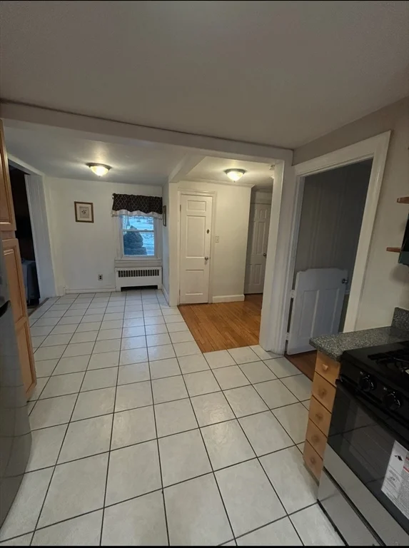 4 bed, 3 bath apartment for rent at 632 West Roxbury Pkwa, Roslindale — photo 2 of 11
