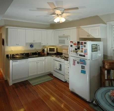 3 bed, 2 bath apartment for rent at 633 Dorchester Ave Unit 2, South Boston — photo 3 of 12