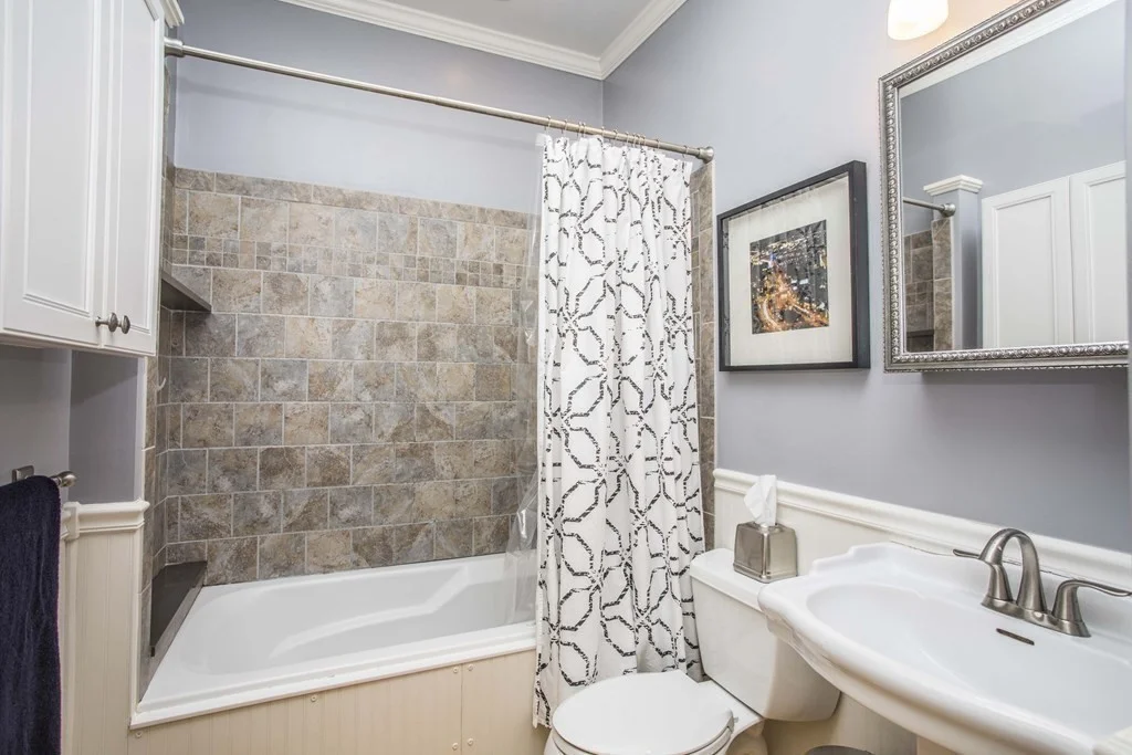 3 bed, 2 bath apartment for rent at 633 Dorchester Ave Unit 3, South Boston — photo 11 of 15