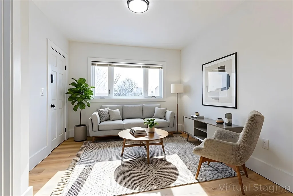 4 bed, 2 bath apartment for rent at 633 East 6th St Unit 3, South Boston — photo 3 of 15