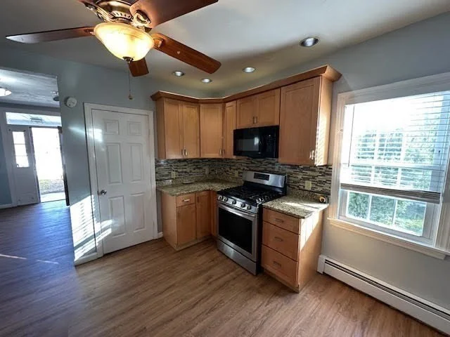 4 bed, 2 bath apartment for rent at 633 Plantation St, Worcester — photo 12 of 42