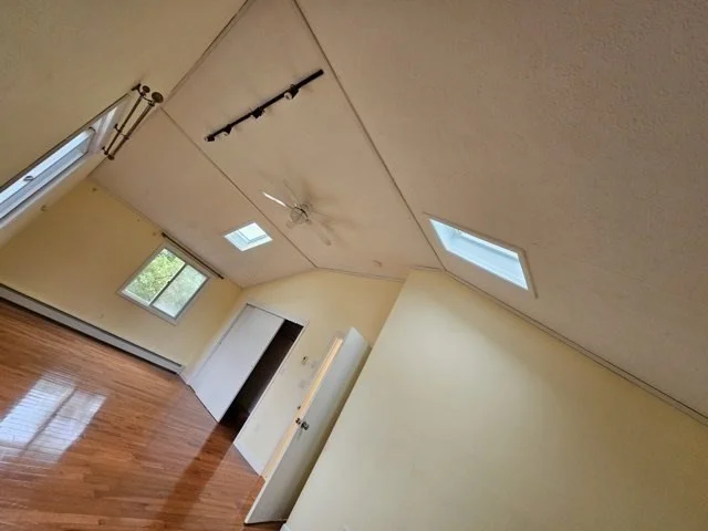 4 bed, 2 bath apartment for rent at 633 Saw Mill Brook Pkwy Unit 1, Oak Hill — photo 17 of 19