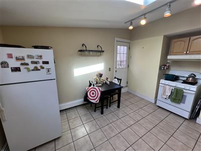 2 bed, 1 bath apartment for rent at 633 Somerville Ave Unit 2, Spring Hill — photo 5 of 17