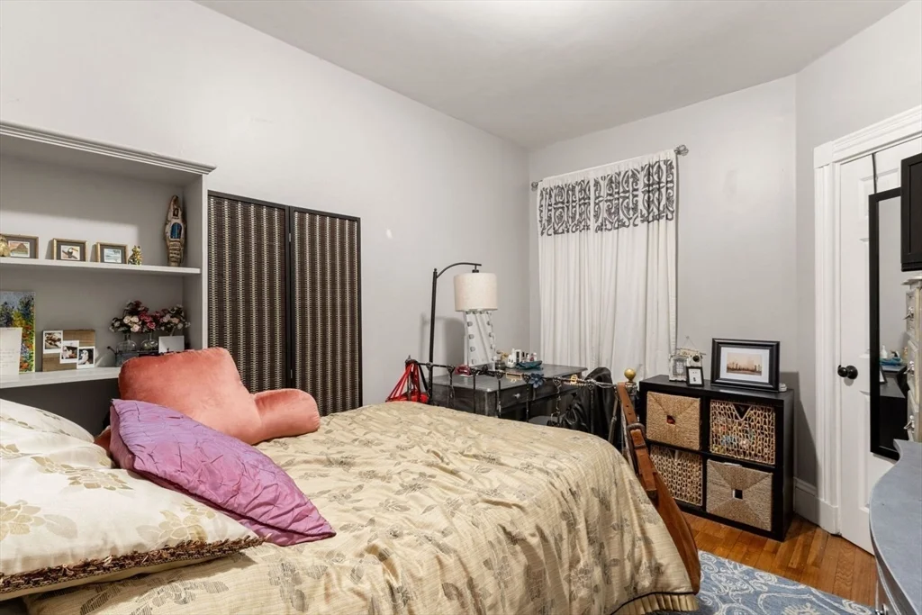 4 bed, 1 bath apartment for rent at 635 Dorchester Ave Unit 1, South Boston — photo 16 of 23