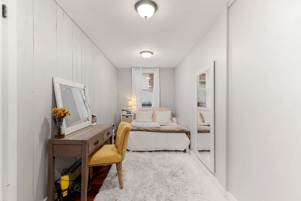 4 bed, 1 bath apartment for rent at 635 Dorchester Ave Unit 1, South Boston — photo 13 of 23