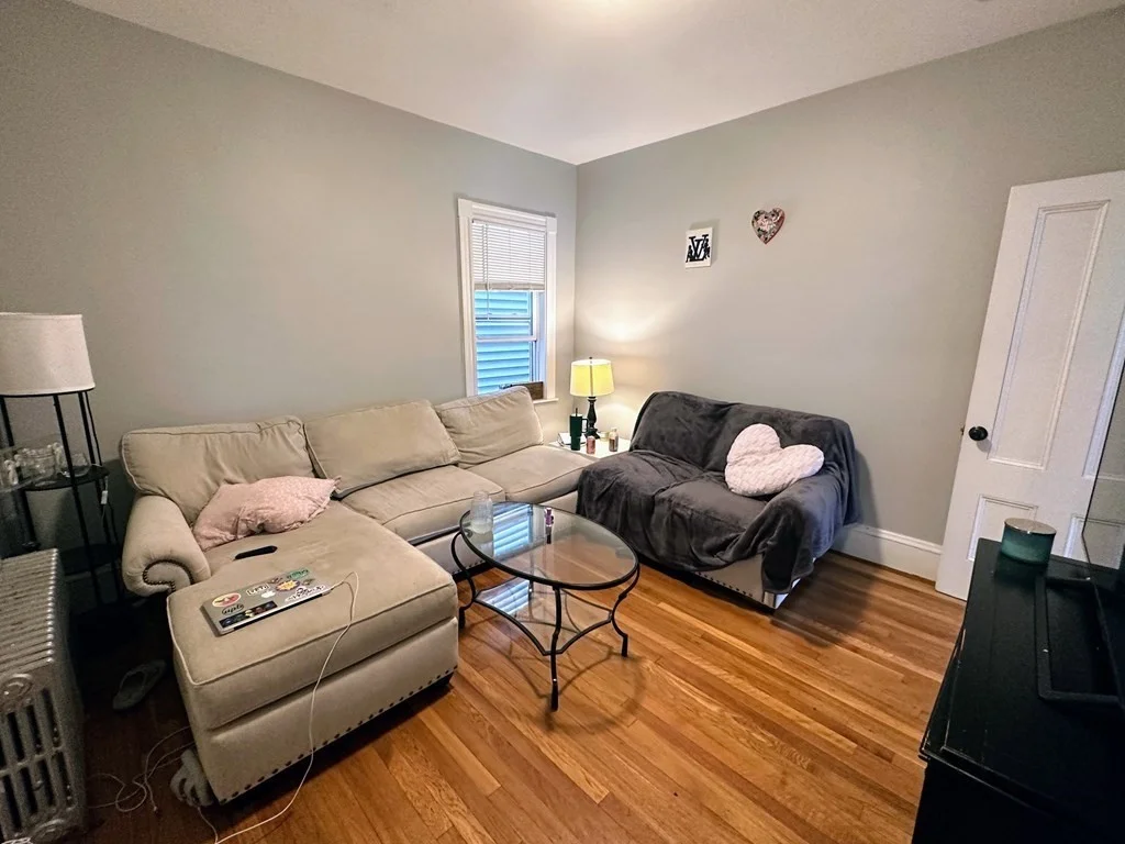 4 bed, 2 bath apartment for rent at 635 Dorchester Ave Unit 2, Boston — photo 8 of 17