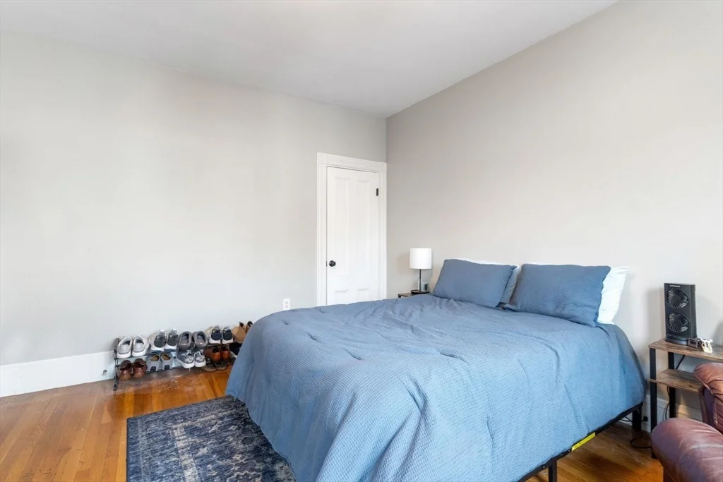 4 bed, 2 bath apartment for rent at 635 Dorchester Ave Unit 3, South Boston — photo 8 of 21