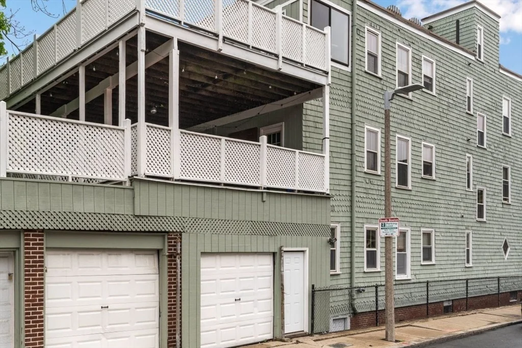 4 bed, 2 bath apartment for rent at 635 Dorchester Ave Unit 3, South Boston — photo 20 of 21