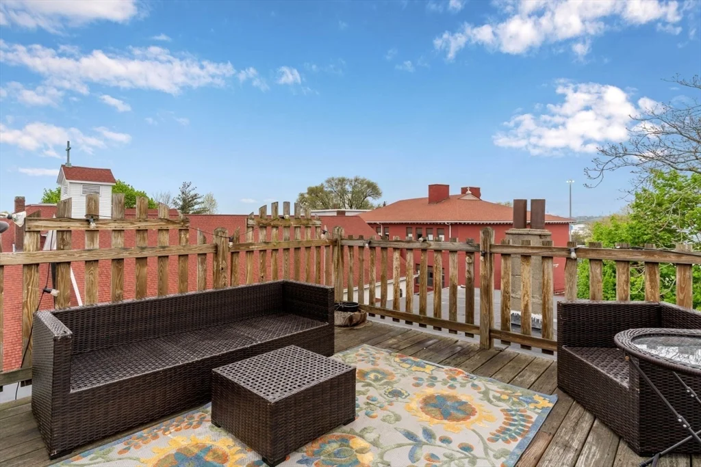 4 bed, 2 bath apartment for rent at 635 Dorchester Ave Unit 3, South Boston — photo 17 of 21