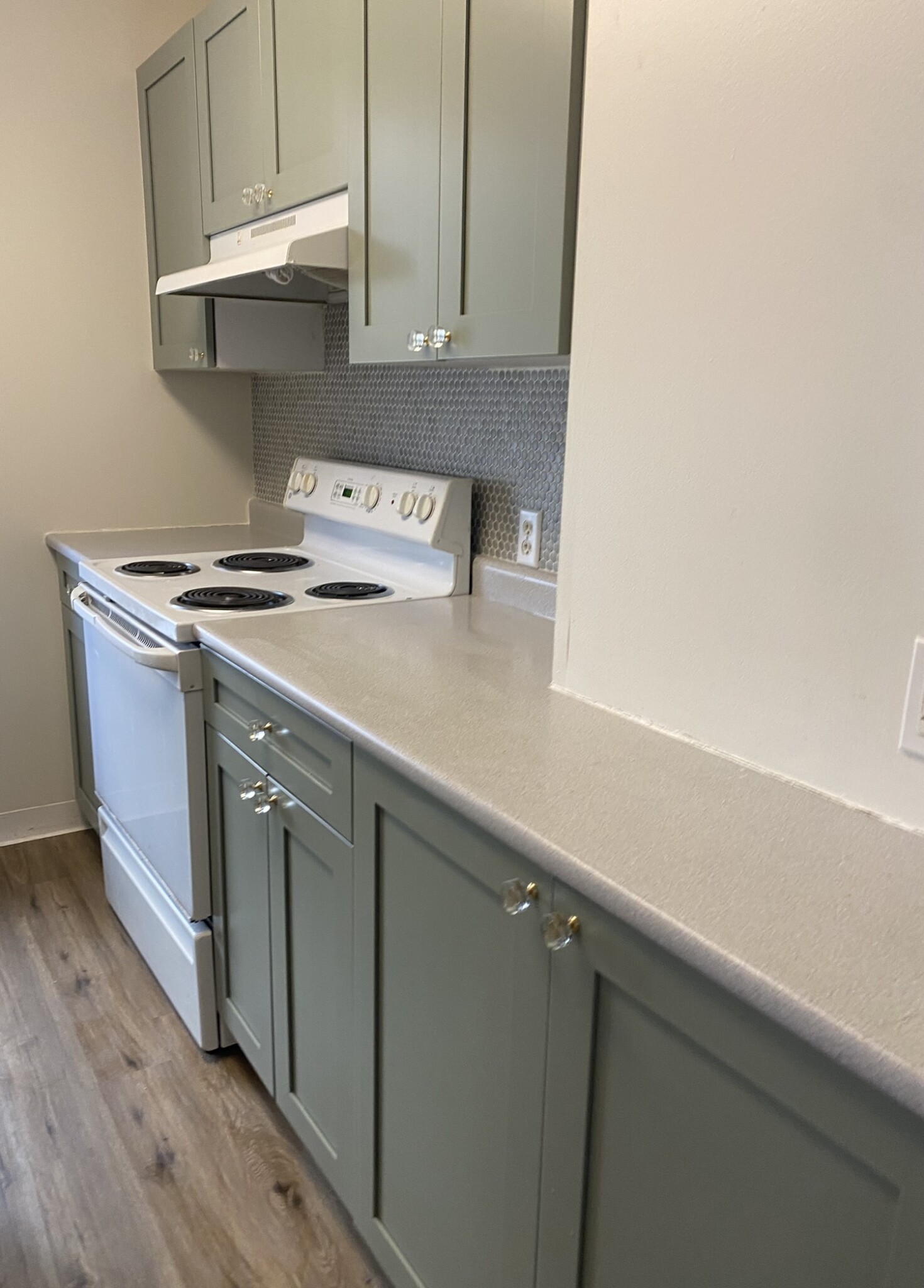 2 bed, 1 bath apartment for rent at 636 Beacon St Unit 303, Fenway — photo 10 of 32