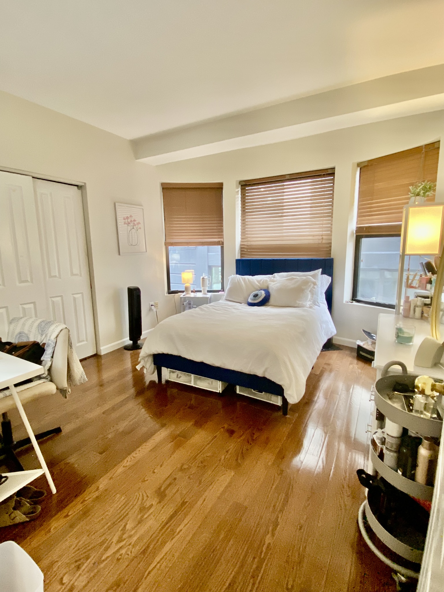 2 bed, 1 bath apartment for rent at 636 Beacon St Unit 303, Fenway — photo 12 of 32