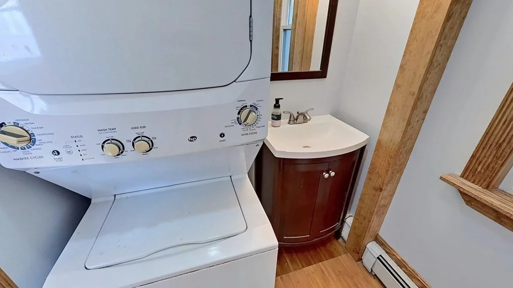3 bed, 1.5 bath apartment for rent at 636 Dorchester Ave Unit 2A, South Boston — photo 10 of 12