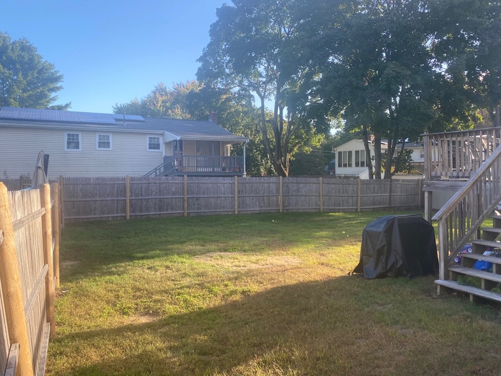 3 bed, 1 bath apartment for rent at 636 Torrey St Unit Right side, Brockton — photo 8 of 8