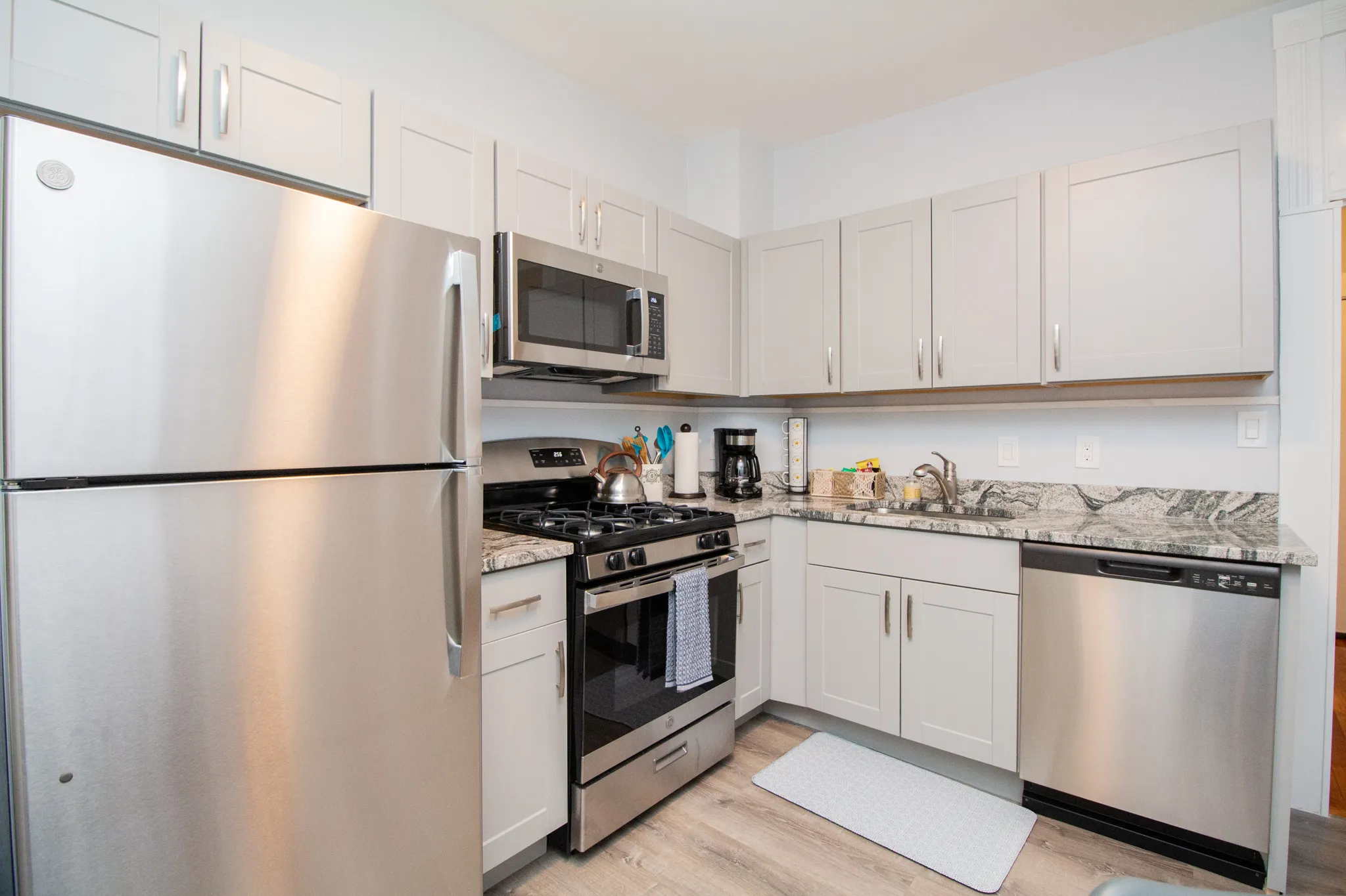 1 bed, 1 bath apartment for rent at 636 Washington St Unit 5, Aspinwall Hill — photo 12 of 19