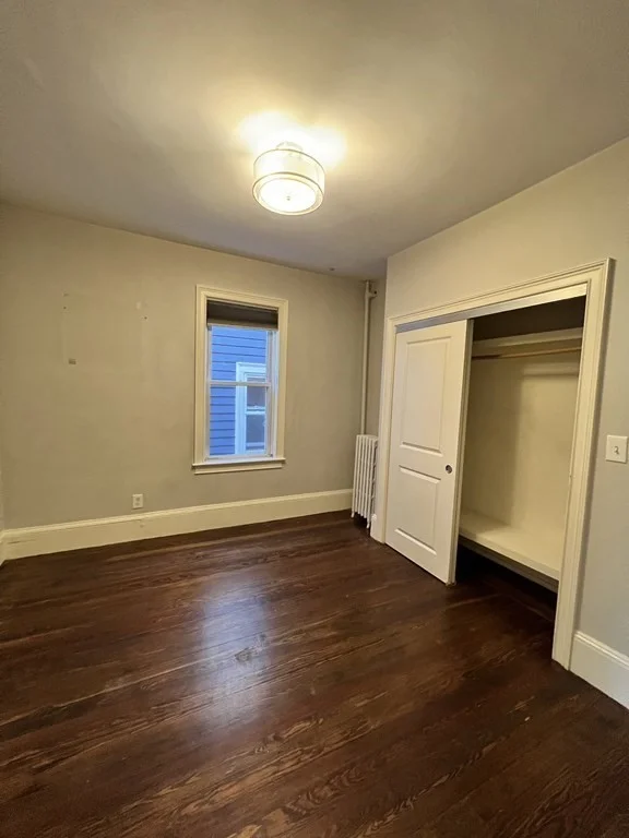 4 bed, 1 bath apartment for rent at 637 8th St Unit 2, South Boston — photo 9 of 17