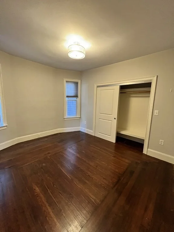 4 bed, 1 bath apartment for rent at 637 8th St Unit 2, South Boston — photo 10 of 17