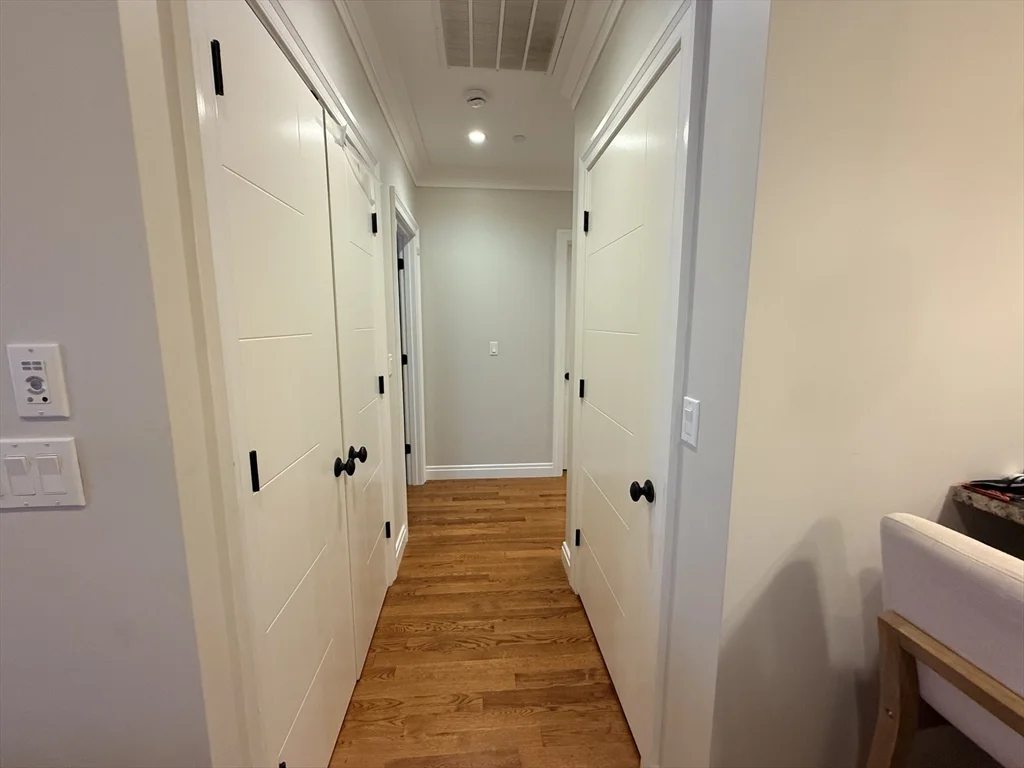 2 bed, 2 bath apartment for rent at 637 E 1st St Unit 204, South Boston — photo 14 of 37