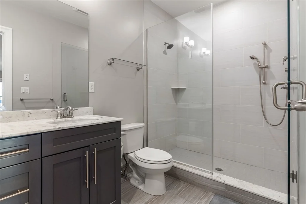 2 bed, 2 bath apartment for rent at 637 East 1st St Unit 1, South Boston — photo 13 of 19
