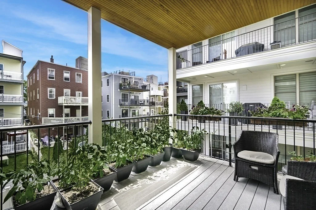 2 bed, 2 bath apartment for rent at 637 East 1st St Unit 106, South Boston — photo 3 of 24