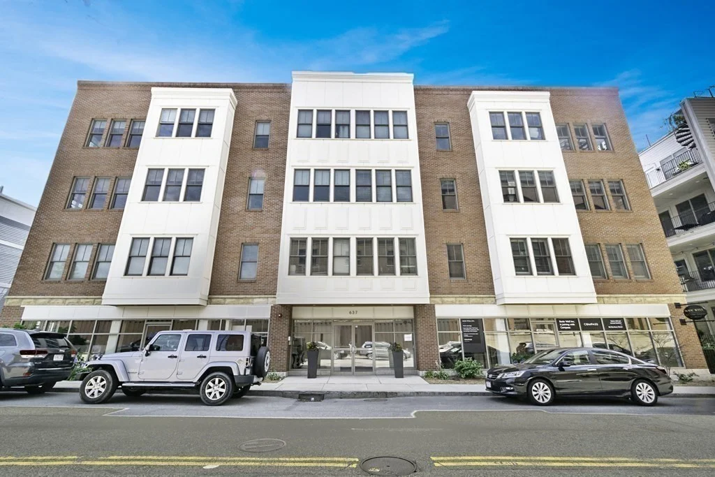 2 bed, 2 bath apartment for rent at 637 East 1st St Unit 106, South Boston — photo 4 of 24
