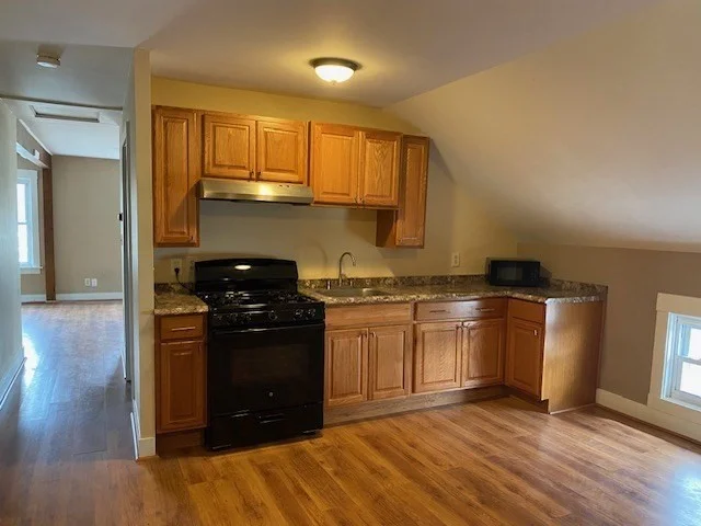 2 bed, 1 bath apartment for rent at 638 Robeson Street` Unit 3, Fall River