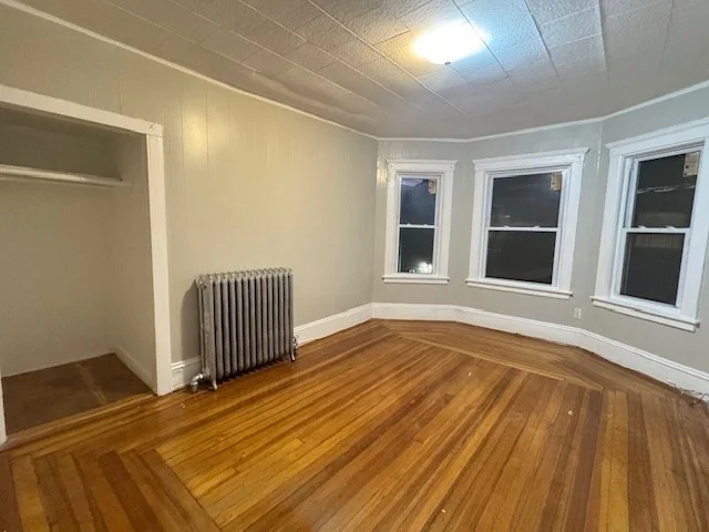 4 bed, 1 bath apartment for rent at 639 Beach St Unit 2, Revere — photo 11 of 16