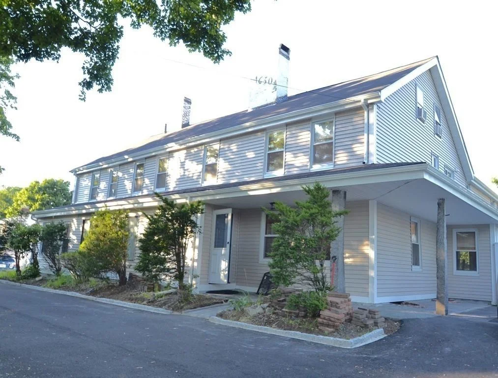 2 bed, 1 bath apartment for rent at 639 Lincoln St Unit 3, Lakeview