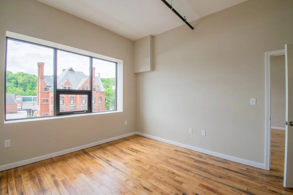 2 bed, 2 bath apartment for rent at 639 Main St Unit 301, Fitchburg — photo 13 of 17