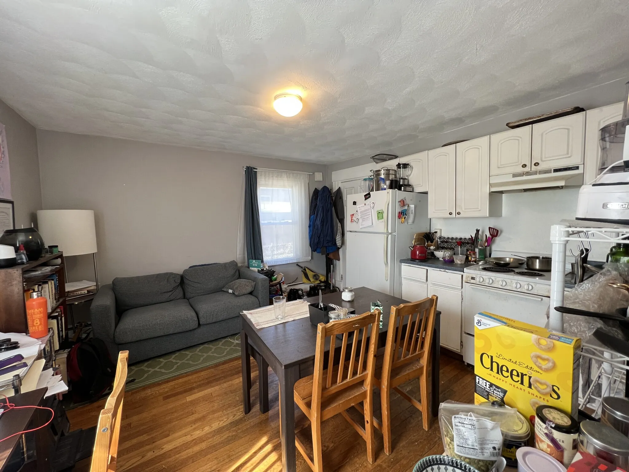 Studio bed, 1 bath apartment for rent at 639 Somerville Ave Unit 01, Spring Hill