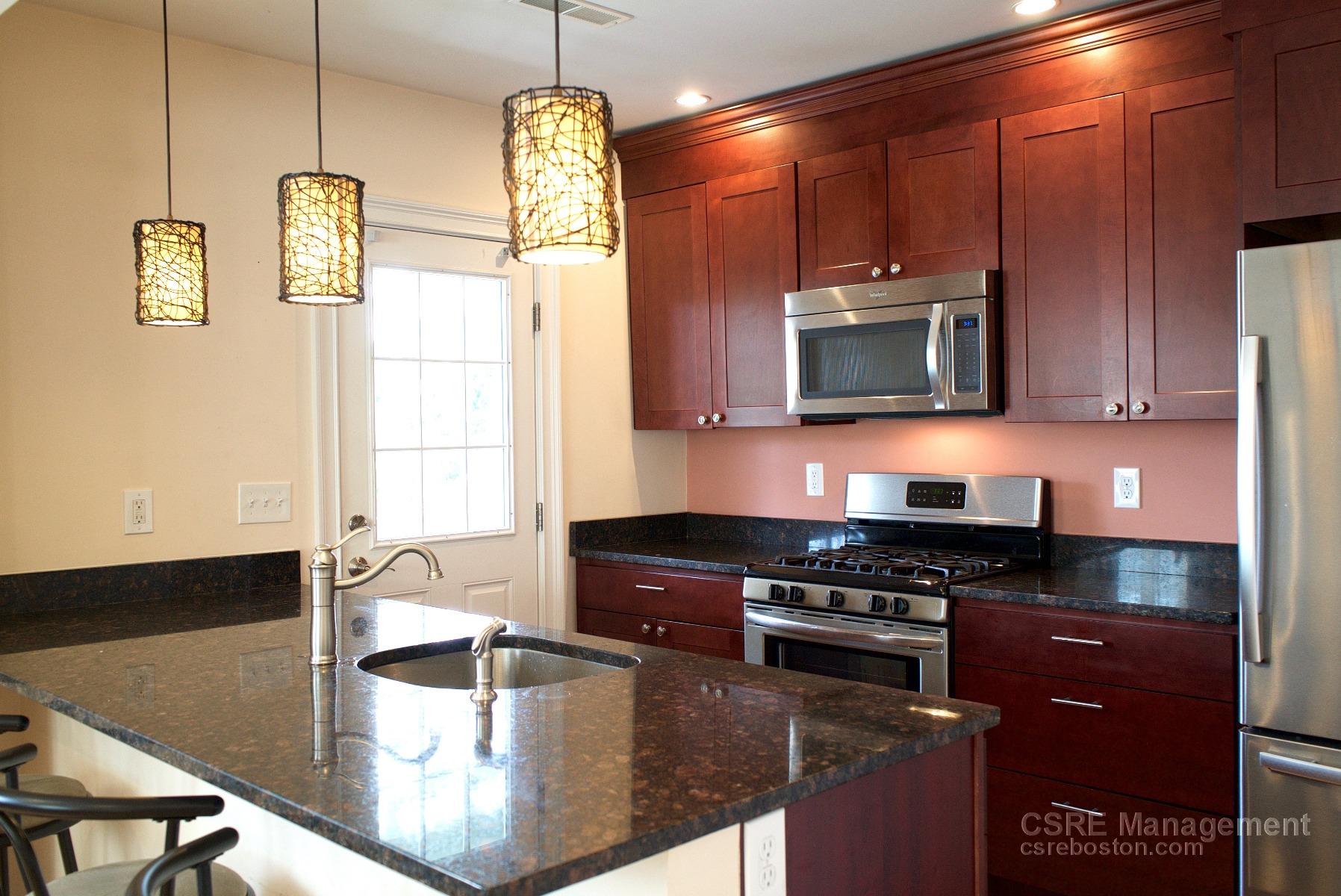 5 bed, 2 bath apartment for rent at 64-66 Litchfield St Unit 1, Brighton — photo 1 of 18