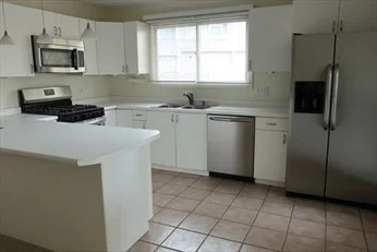 2 bed, 2 bath apartment for rent at 64 Arrowhead Unit 64, Ashland — photo 8 of 25