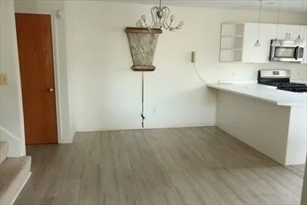 2 bed, 2 bath apartment for rent at 64 Arrowhead Unit 64, Ashland — photo 6 of 25