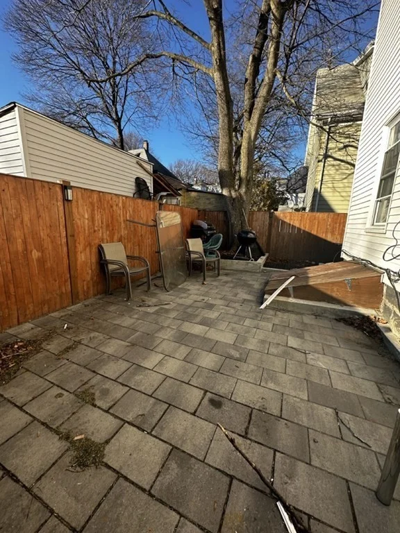 2 bed, 1 bath apartment for rent at 64 Ashland Unit 2, Lynn — photo 10 of 10