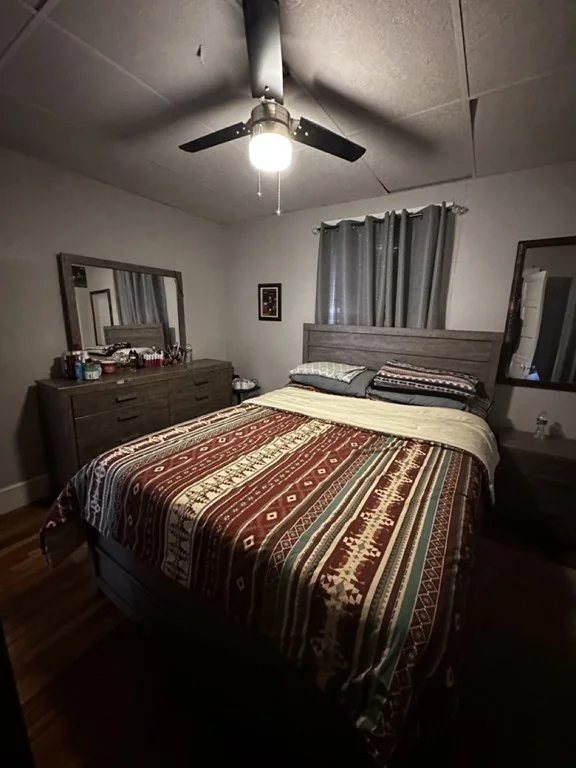 2 bed, 1 bath apartment for rent at 64 Ashland Unit 2, Lynn — photo 3 of 10