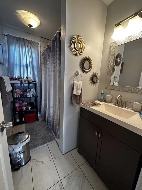 2 bed, 1 bath apartment for rent at 64 Ashland Unit 2, Lynn — photo 6 of 10