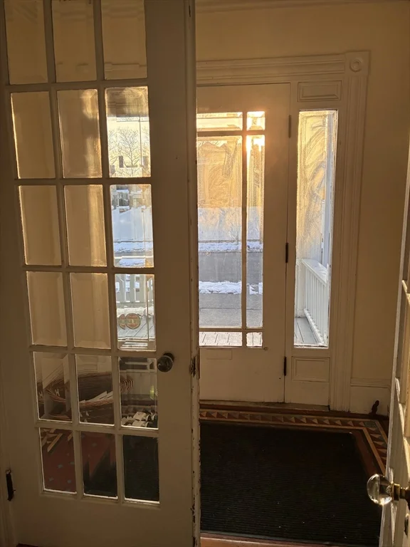 1 bed, 1 bath apartment for rent at 64 Atlantic St Unit 1, Lynn — photo 3 of 15